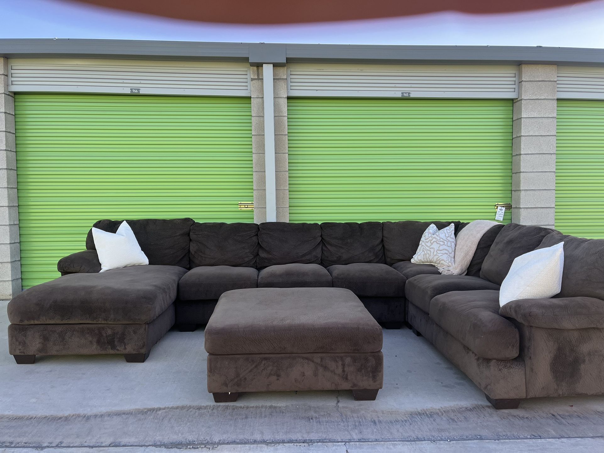 Brown Sectional Couch With Delivery & Ottoman 