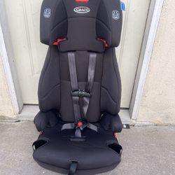 GRACO BOOSTER CAR SEAT 