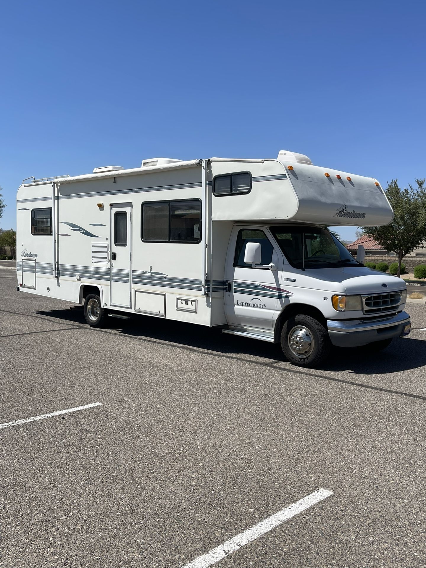 1998 Coachman Leprechaun