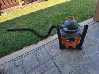 Rigid blower vacuum