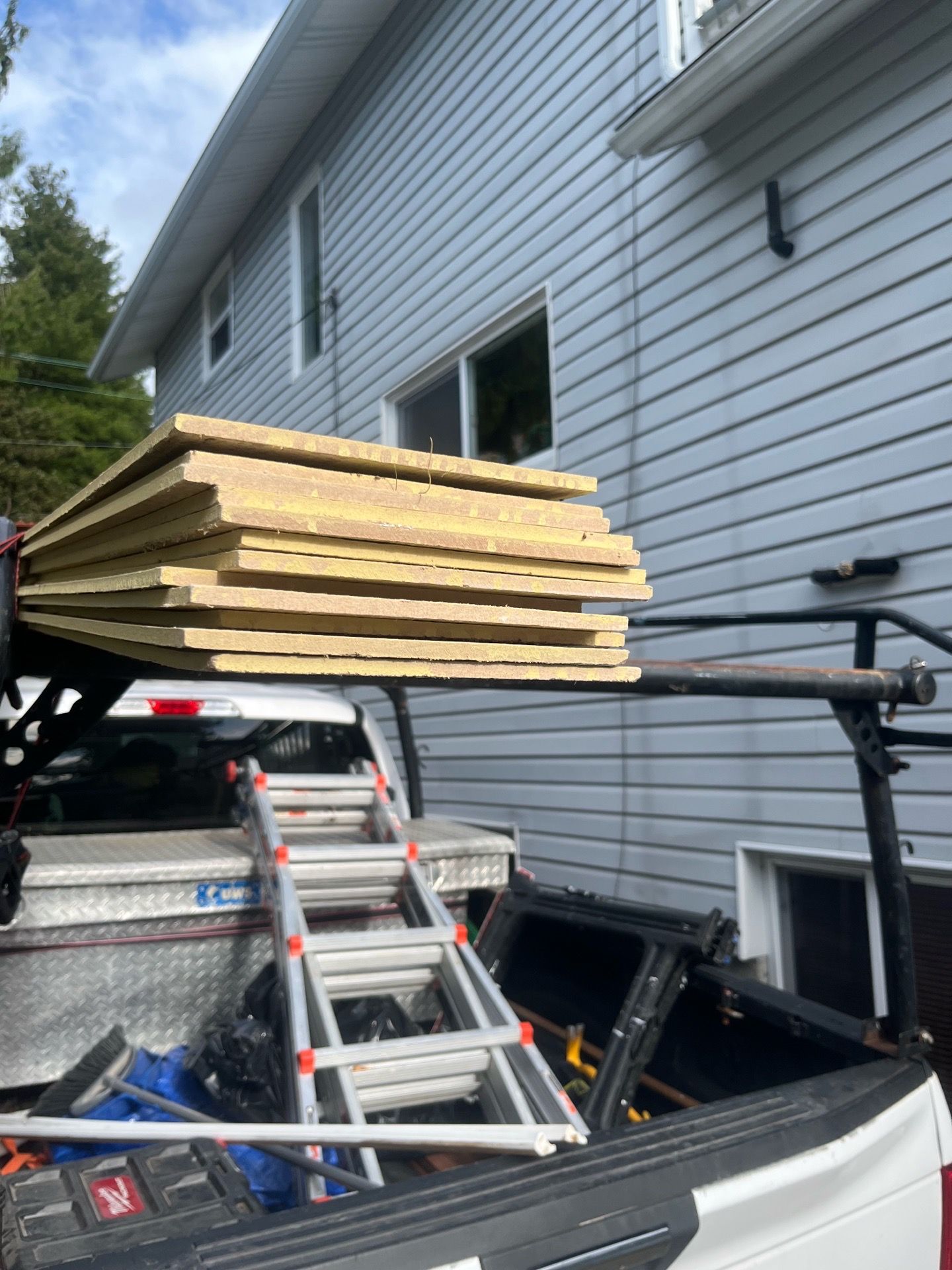 Hardie board 1x8x12’ siding