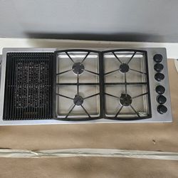 Dacor 46" Gas Range With Electric Grill for Meats