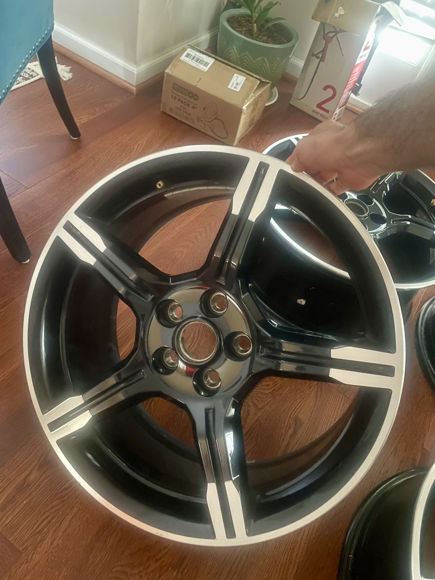 19” Wheels
