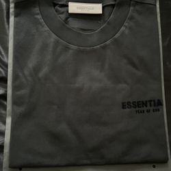 Essential Shirt