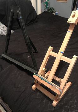 2 Painting Easels
