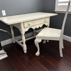 Pottery Barn Desk And Chair
