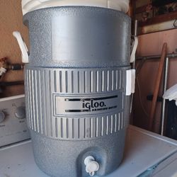 Cooler