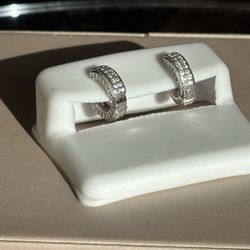 ✨ 1.0CT Moissanite Hoop Earrings – 925 Sterling Silver ✨