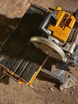 DeWalt Miter Saw with Sliding Fence