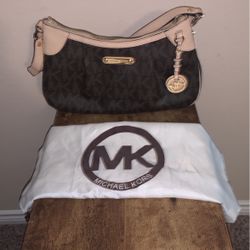 Authentic Michael Kors Shoulder Bag 