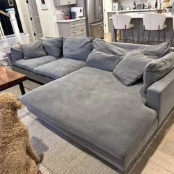 🔥 West Elm Double Chaise Sectional – Modern, Deep Seat, Extremely Comfortable 🔥