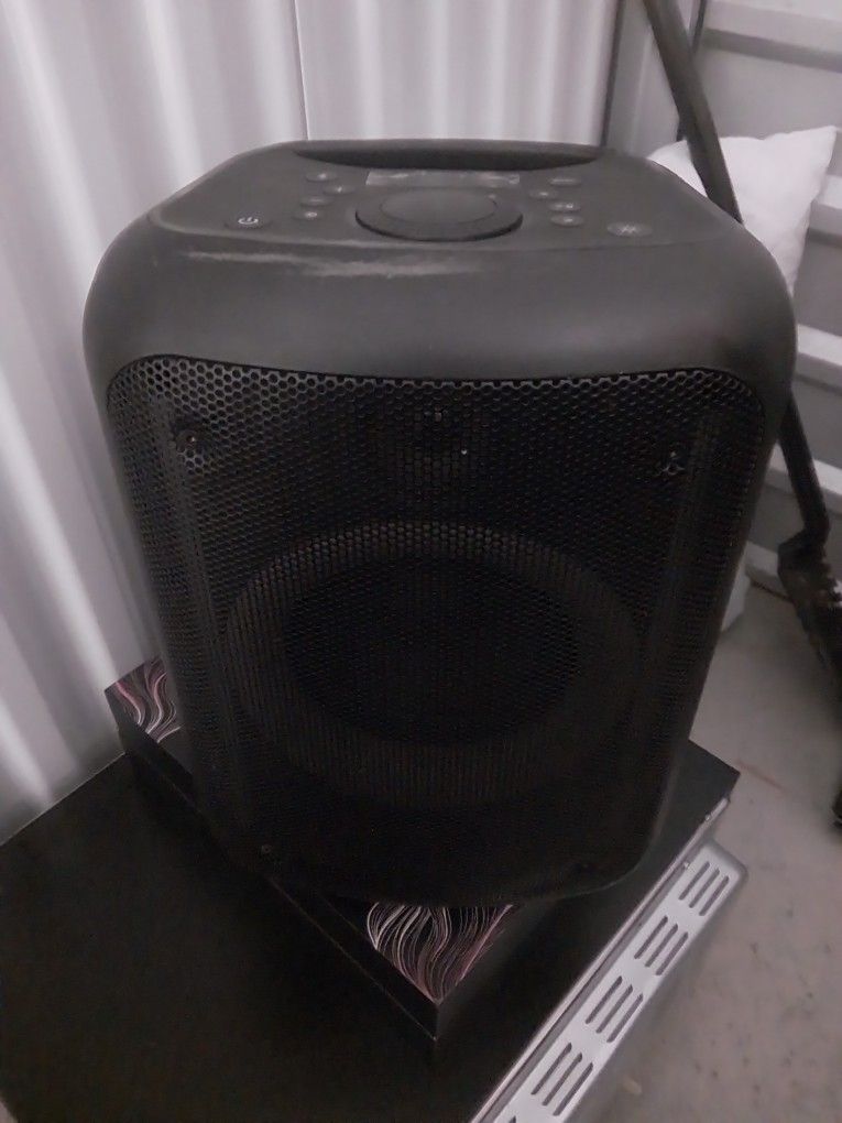 Onn Bluetooth Medium Party Speaker Gen 2
