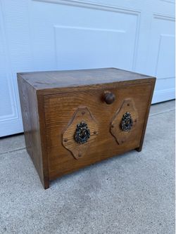 Vintage Rustic Wooden Bread Box – Farmhouse Kitchen Storage