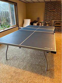 Ping pong table
