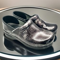Dansko Black Leather Metallic Embossed Work Clogs