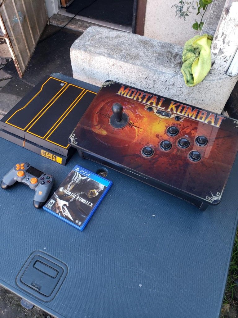 1 Mortal Kombat game with Station Arcade Tournament & Jailbreak PS4 Playstation 4 Edition 1000GB 9.0 software with games installed