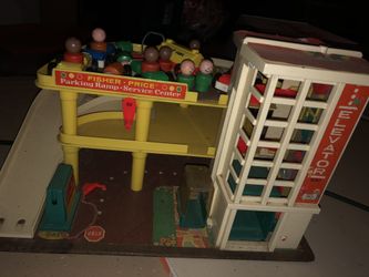 Vintage fisher price toy garage