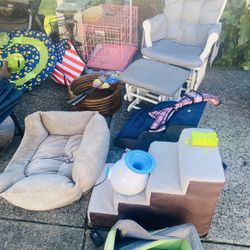 Yard Sale 