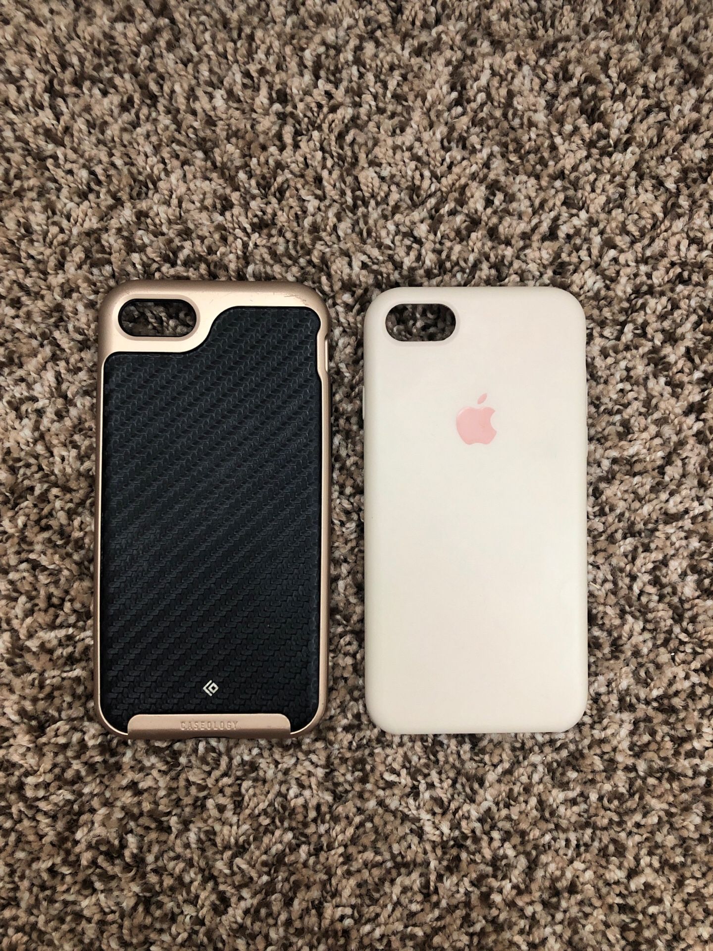 2 IPhone 8 Cases
