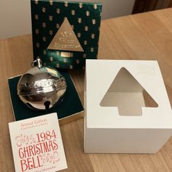 Wallace Silversmiths 1984 32nd Annual Christmas Sleigh Bell  With Box (Outer Sleeve Sticker says 1994)
