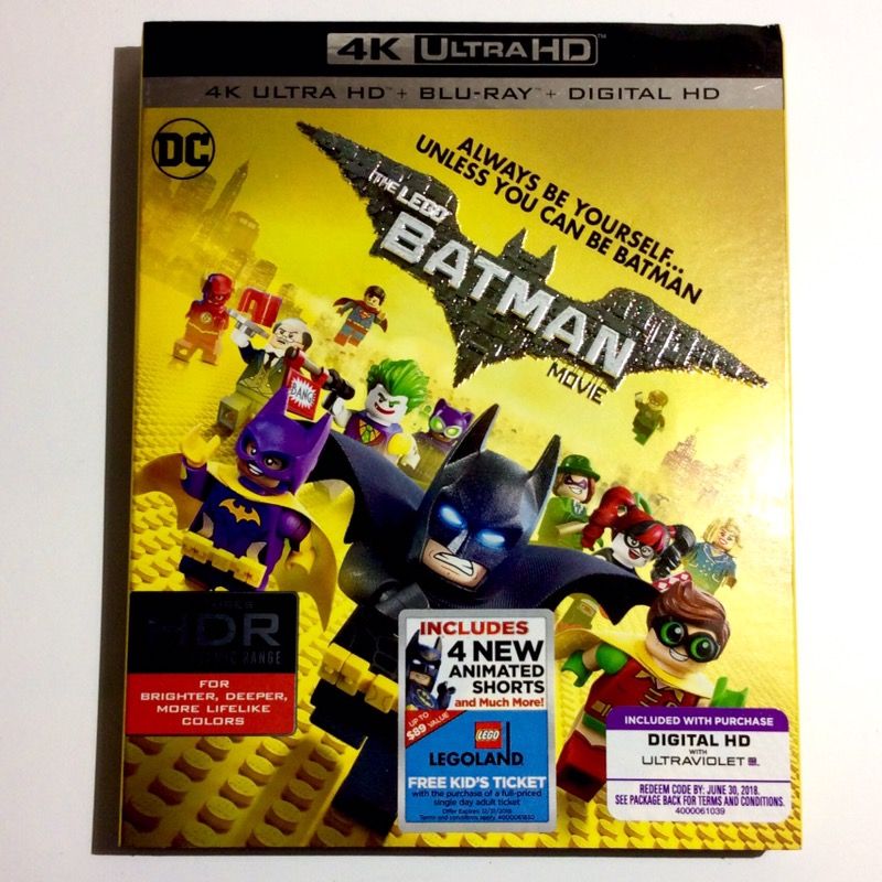 The Lego Batman Movie w/ Slip Cover (4K Ultra HD + Blu-Ray + Digital Code)