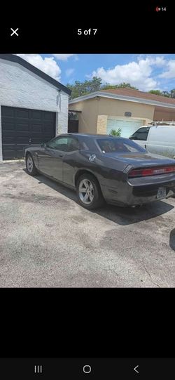 Dodge challenger