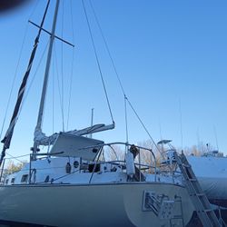 31' Bombay Clipper Liveaboard