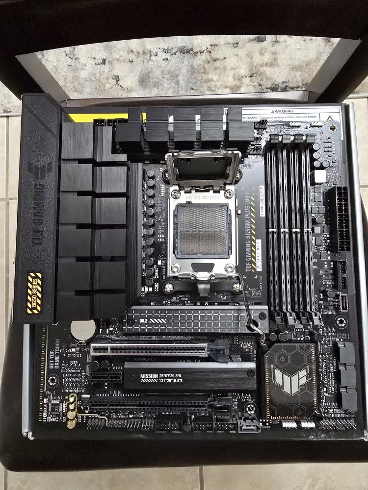 ASUS B650M TUF PLUS WIFI AM5 MicroATX AMD motherboard