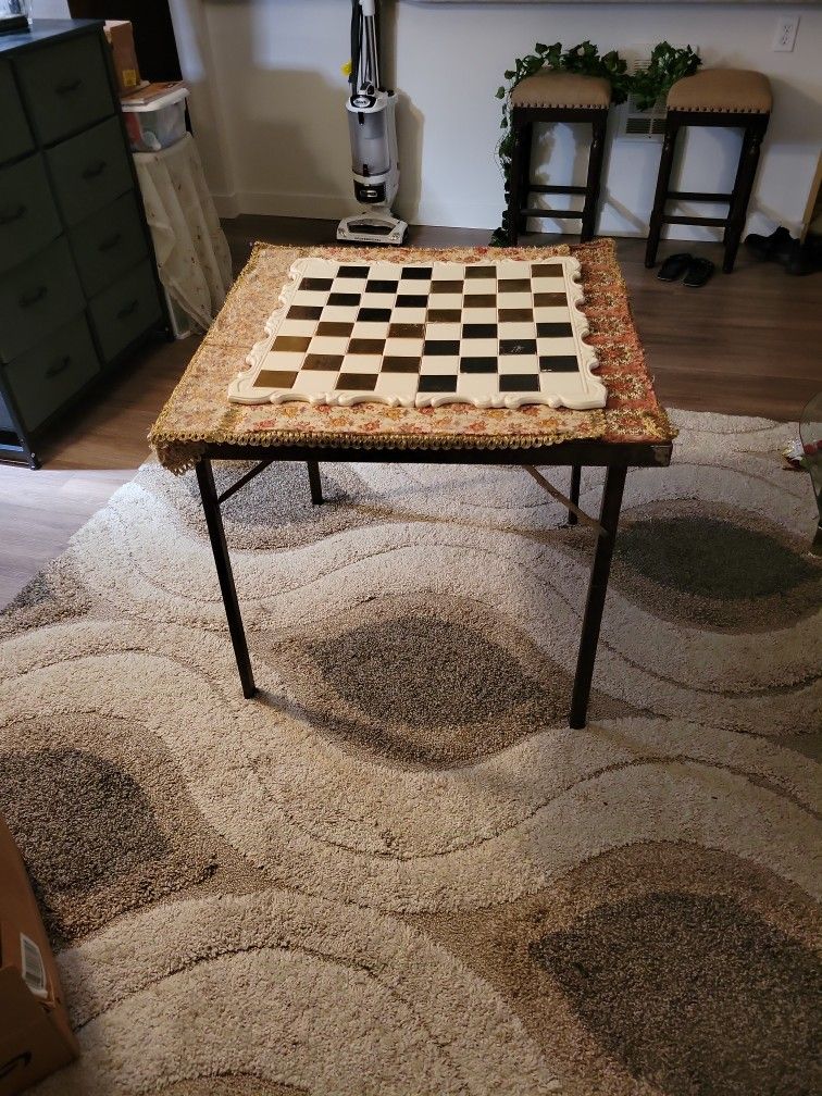 Chess Table