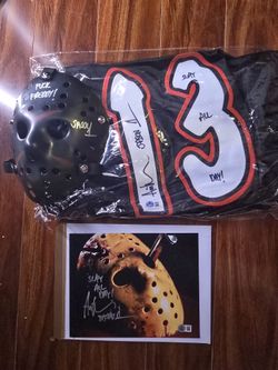 Jason Voorhees - Autographed And Has Beckett Authenticated