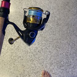 Shimano Sahara 2500 Reel On Shimano Rod for Sale in Fort Lauderdale, FL -  OfferUp