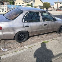 1999 Toyota Corrola 