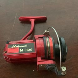 Shakespeare Fishing Reel 