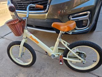 Joystar bike 16" with basket and training wheels