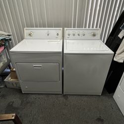 KENMORE WASHER AND GAS DRYER 