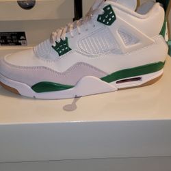 Jordan 4 SB Pine Green Ds Size 10.5 