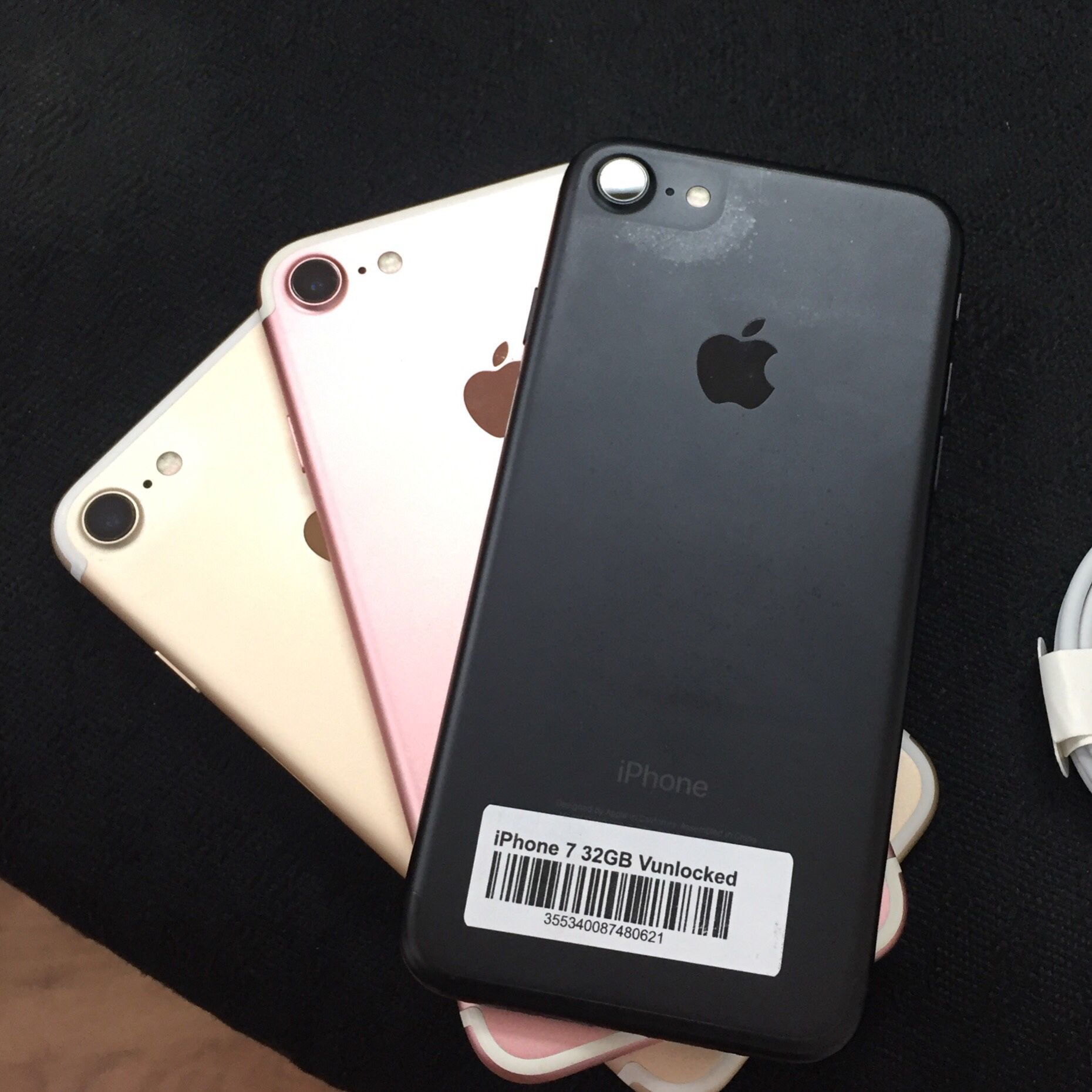 iPhone 7 | Unlocked | Like New Condition | Comes With 30 Days Warranty
