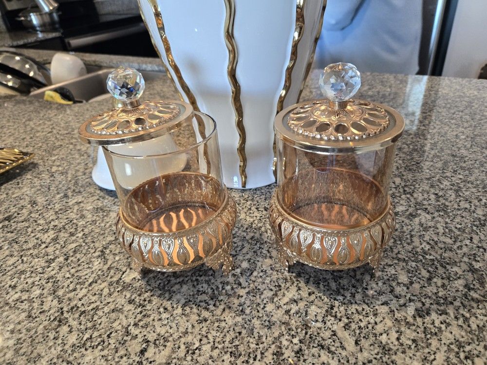Candle Holder  Set Of 2 $10