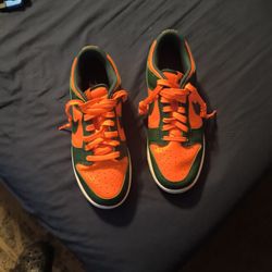 Air Force One Miami Hurricane Edition & Color 