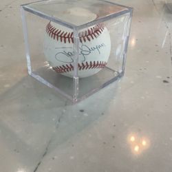 Mlb Ball Signed By Tony Gwynn