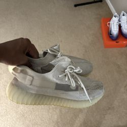 Yeezy Bone