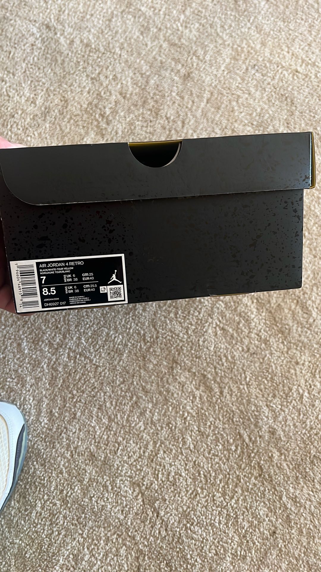 Air Jordan 4 Retro
