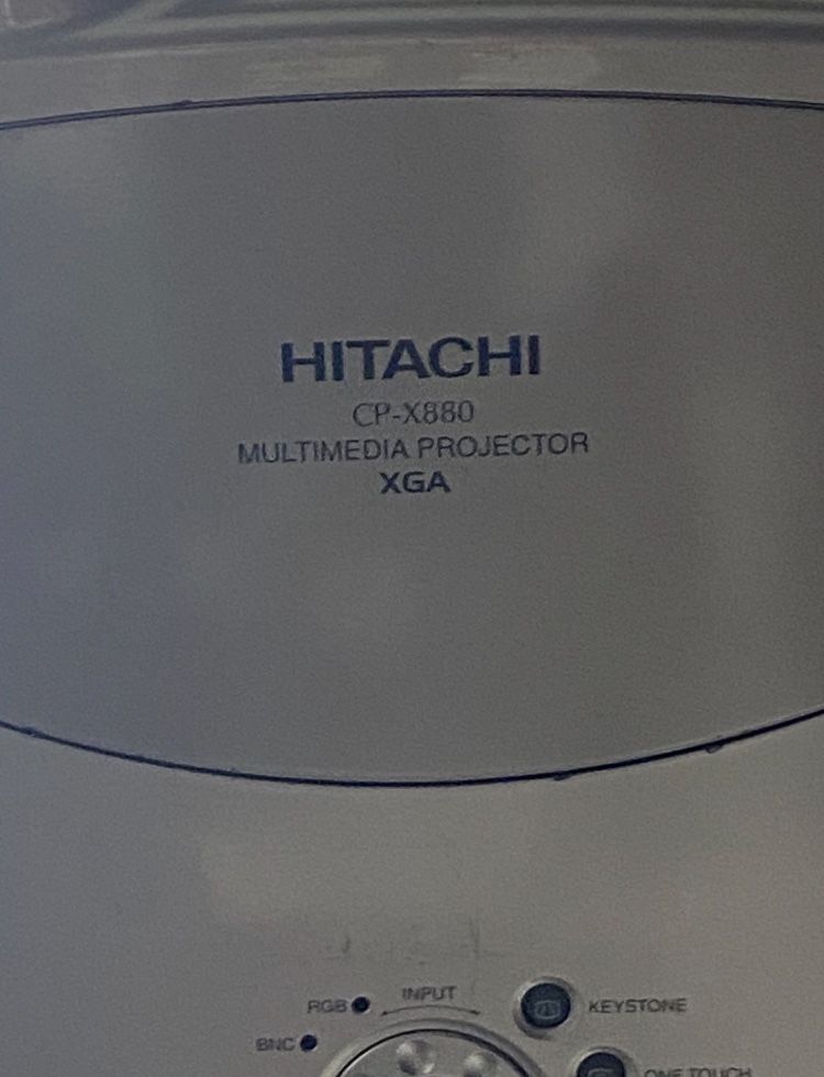 Hitachi CP-X880