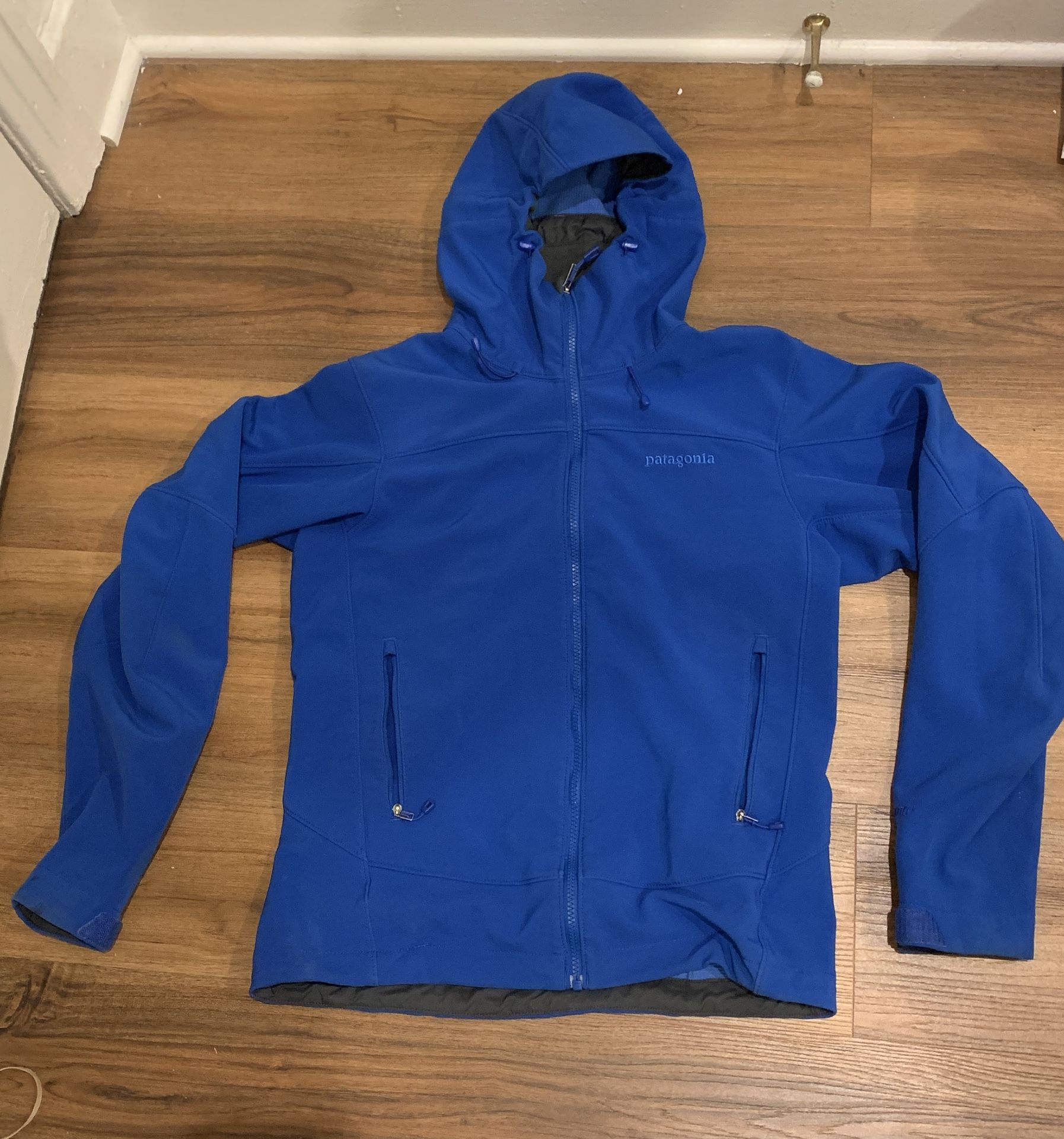 Patagonia Blue Jacket Zip-Up With Good