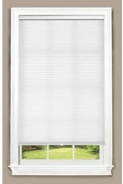 Allen + Roth 56-In X 48-In White Light Filtering Cordless Cellular Shade