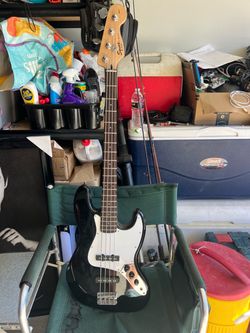Fender Squier J Bass