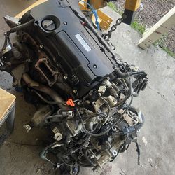 Honda accord 2013-2017 engine 2.4