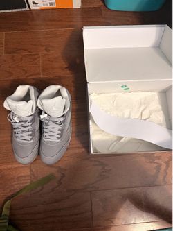 Wolf grey Jordan 5