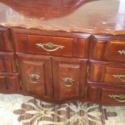 Dresser Yes Still Available