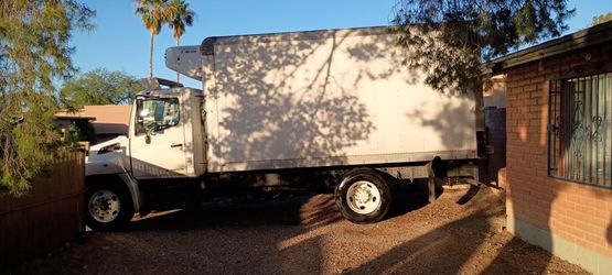 Truck.hino 2009